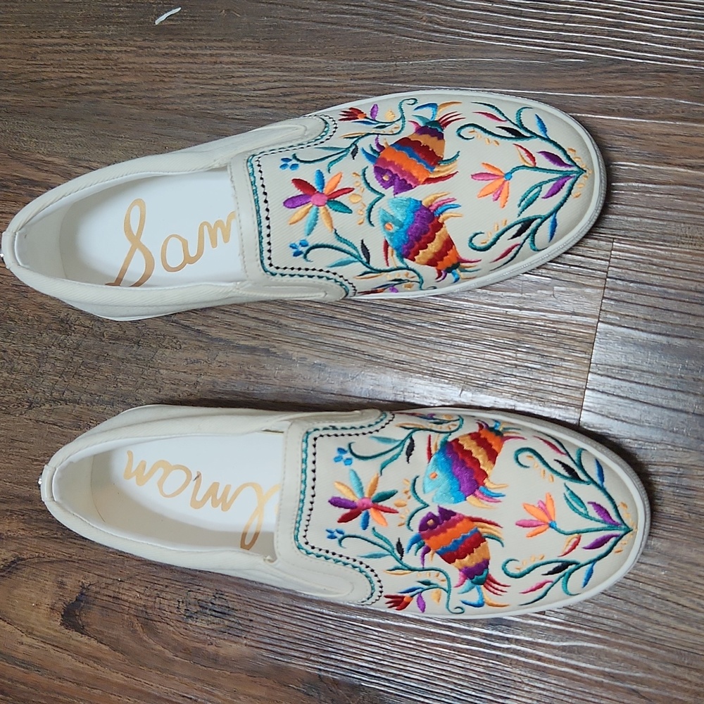Womans shoes